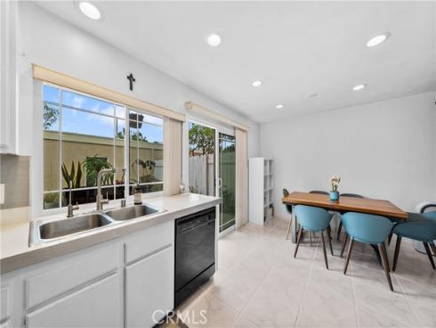 2921  S Sycamore St  E , Santa Ana, CA