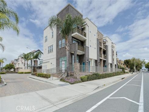 1300 N. Harbor Boulevard