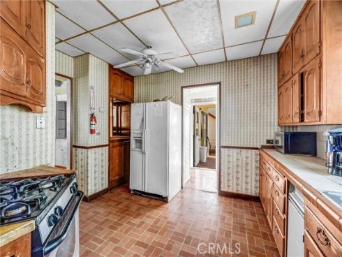 835 French Street, Santa Ana, CA