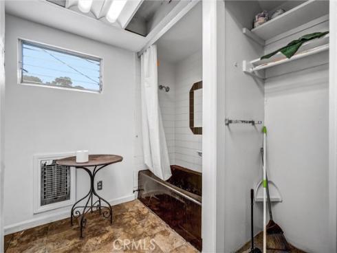 835 French Street, Santa Ana, CA