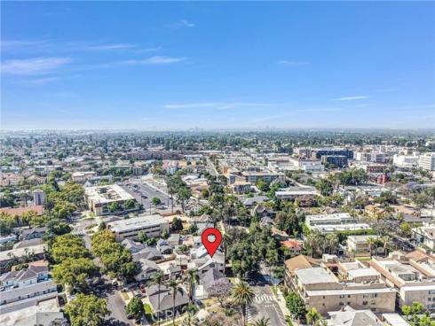 835  French   Street, Santa Ana, CA