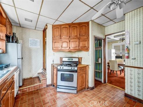 835 French Street, Santa Ana, CA
