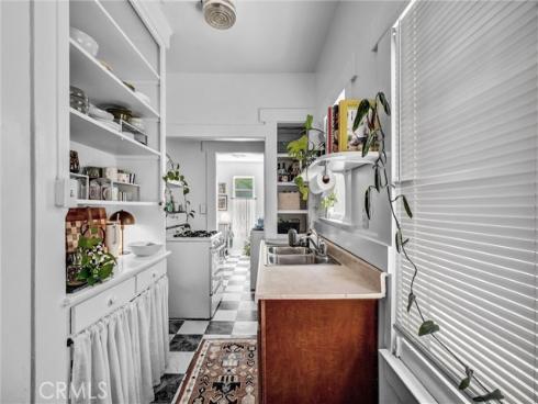 839 French Street, Santa Ana, CA