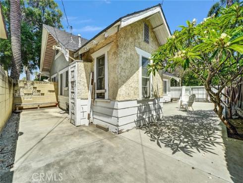 839 French Street, Santa Ana, CA