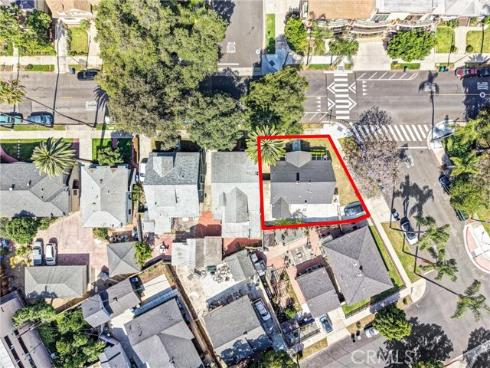 839 French Street, Santa Ana, CA