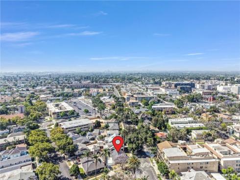 839  French   Street, Santa Ana, CA