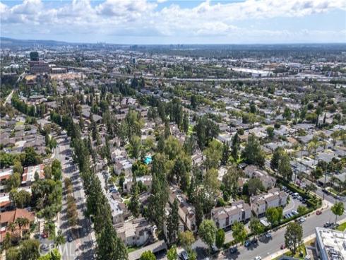 1410 Cabrillo Park , Santa Ana, CA