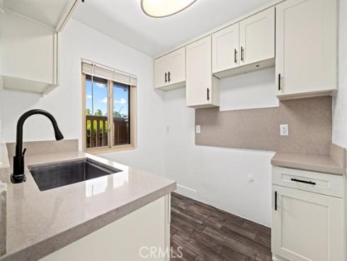 1345 Cabrillo Park , Santa Ana, CA
