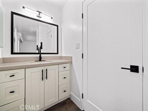 1345 Cabrillo Park , Santa Ana, CA