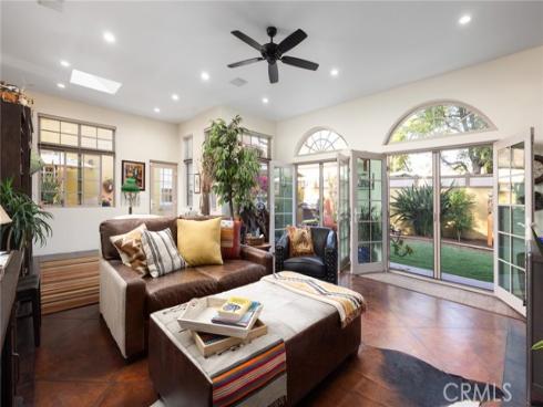 410 W 19th , Santa Ana, CA