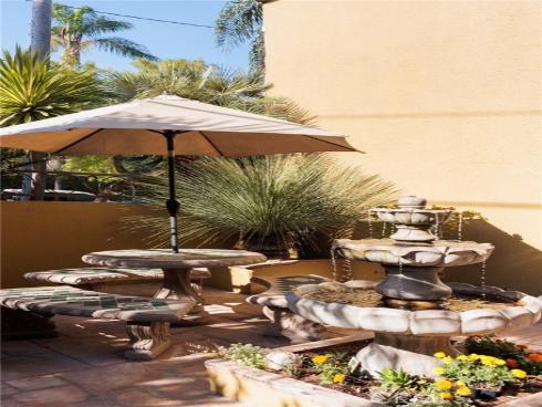 410 W 19th , Santa Ana, CA