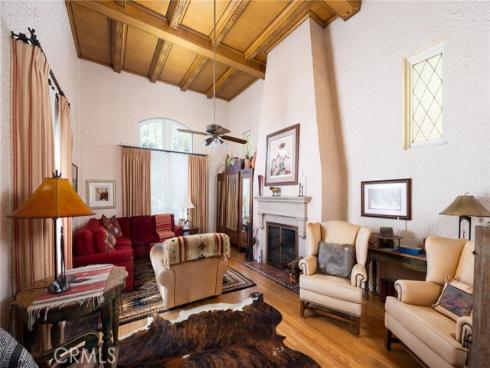 410 W 19th , Santa Ana, CA