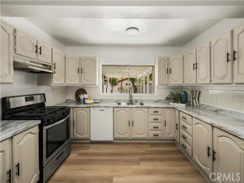 1314 N Flower , Santa Ana, CA