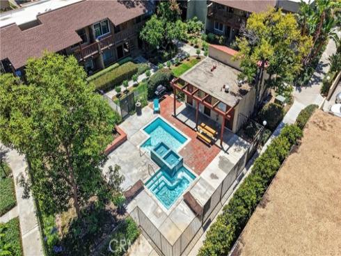 1010 W Macarthur 86 , Santa Ana, CA