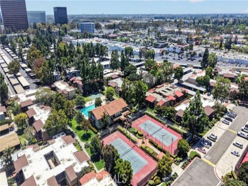 1010 W Macarthur 86 , Santa Ana, CA
