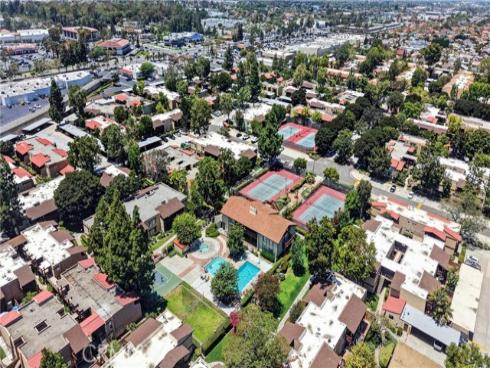 1010 W Macarthur 86 , Santa Ana, CA