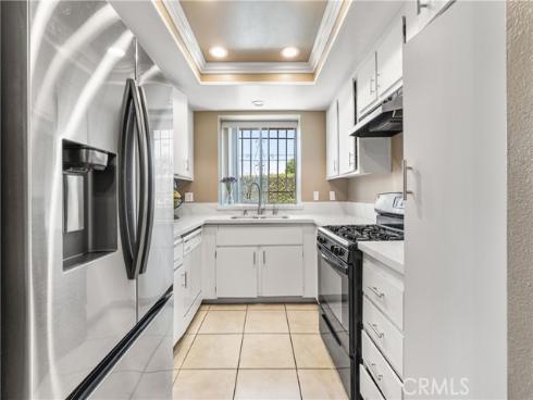 3900 W Hazard A , Santa Ana, CA