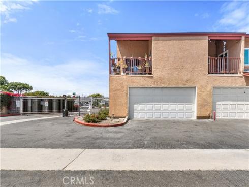 3900 W Hazard A , Santa Ana, CA