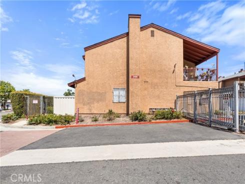 3900 W Hazard A , Santa Ana, CA