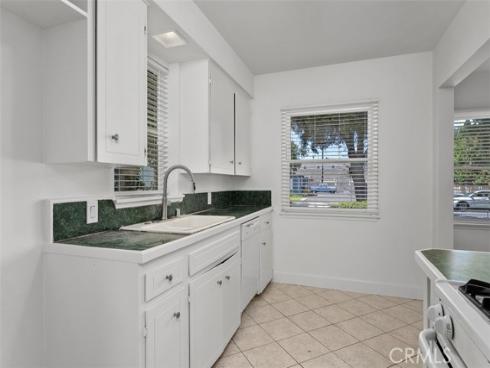 1707 N Olive Street, Santa Ana, CA