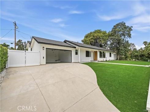 12621 Singing Wood Drive, Santa Ana, CA