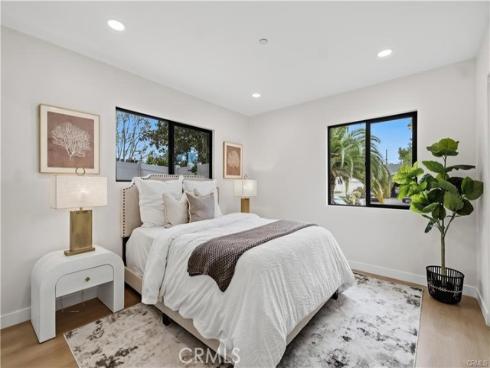 12621 Singing Wood Drive, Santa Ana, CA