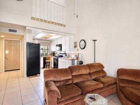 2514 N Tustin E , Santa Ana, CA