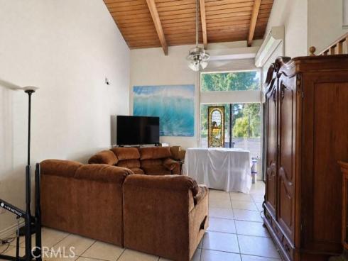2514 N Tustin E , Santa Ana, CA
