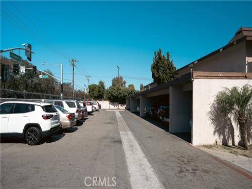 521 S Lyon 11 , Santa Ana, CA