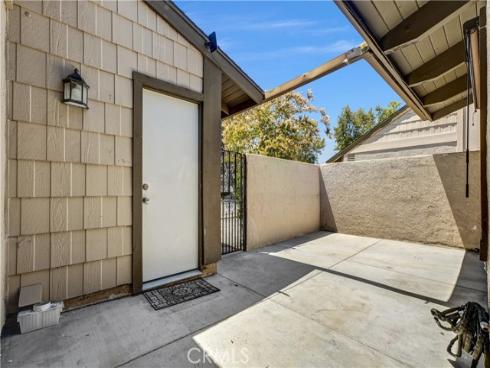 2616 N Tustin A Avenue, Santa Ana, CA