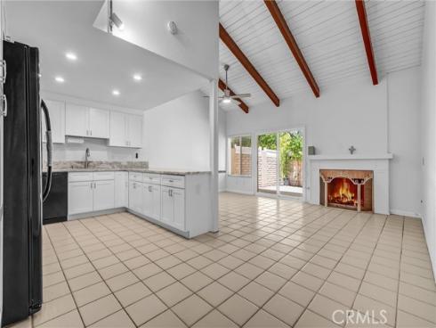 2616 N Tustin A Avenue, Santa Ana, CA