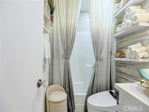 309 Burlington , Santa Ana, CA