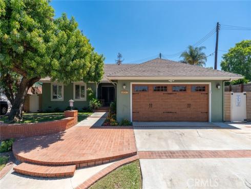 2817 Ridgewood