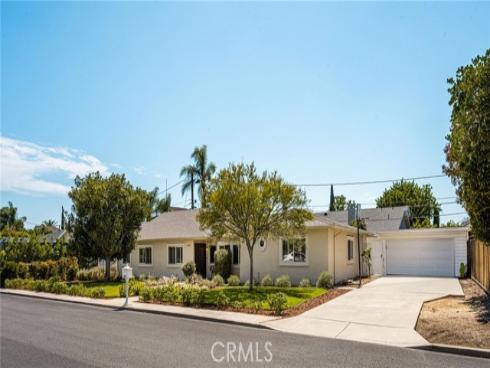 13021  Newhaven Drive  , Santa Ana, CA