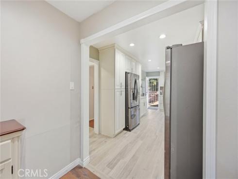 1306 E 14th Street , Santa Ana, CA