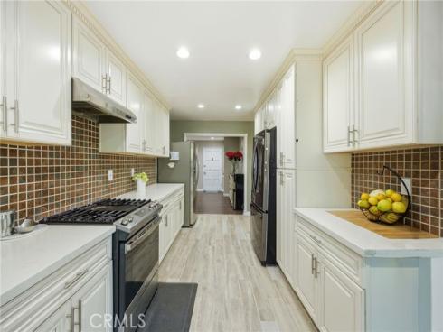 1306 E 14th Street , Santa Ana, CA