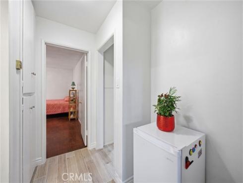 1306 E 14th Street , Santa Ana, CA