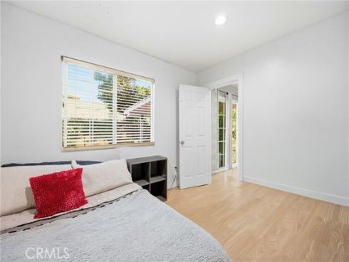 1306 E 14th Street , Santa Ana, CA