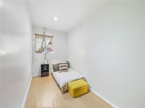 1306 E 14th Street , Santa Ana, CA