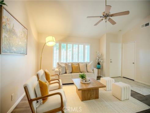 2528 N Tustin D , Santa Ana, CA