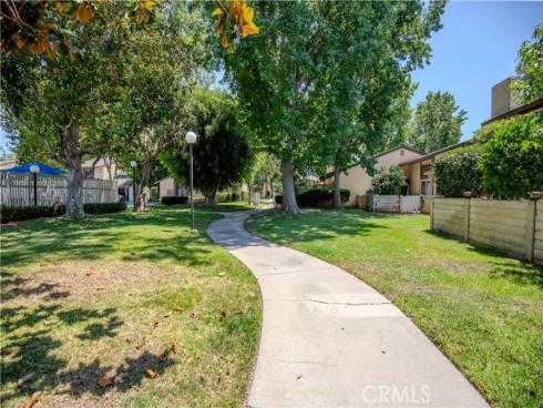 2528 N Tustin D , Santa Ana, CA