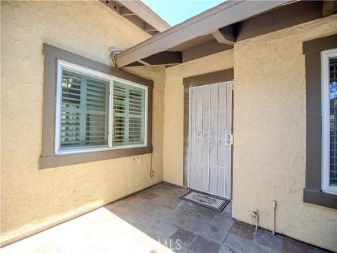 2528 N Tustin D , Santa Ana, CA