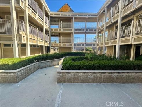 300 E Chestnut 301 Avenue, Santa Ana, CA