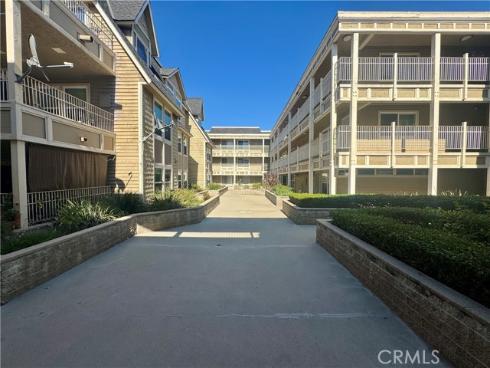 300 E Chestnut 301 Avenue, Santa Ana, CA
