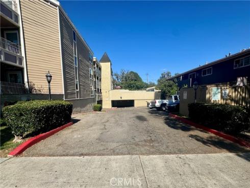 300 E Chestnut 301 Avenue, Santa Ana, CA