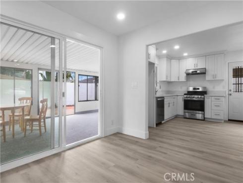 2041 S Pacific , Santa Ana, CA