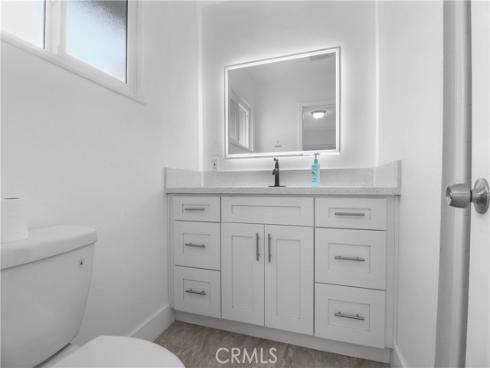 2041 S Pacific , Santa Ana, CA