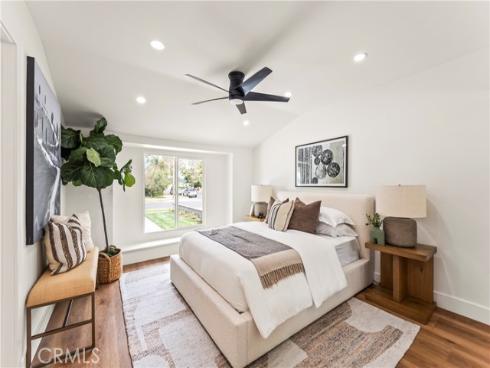2218 Lewis , Santa Ana, CA