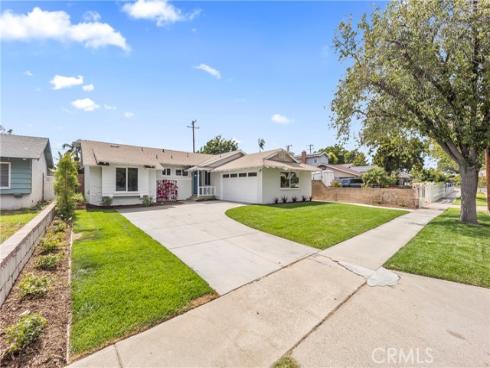 2218  Lewis  , Santa Ana, CA