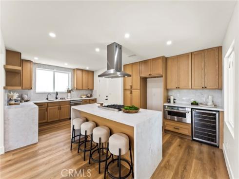 2218 Lewis , Santa Ana, CA